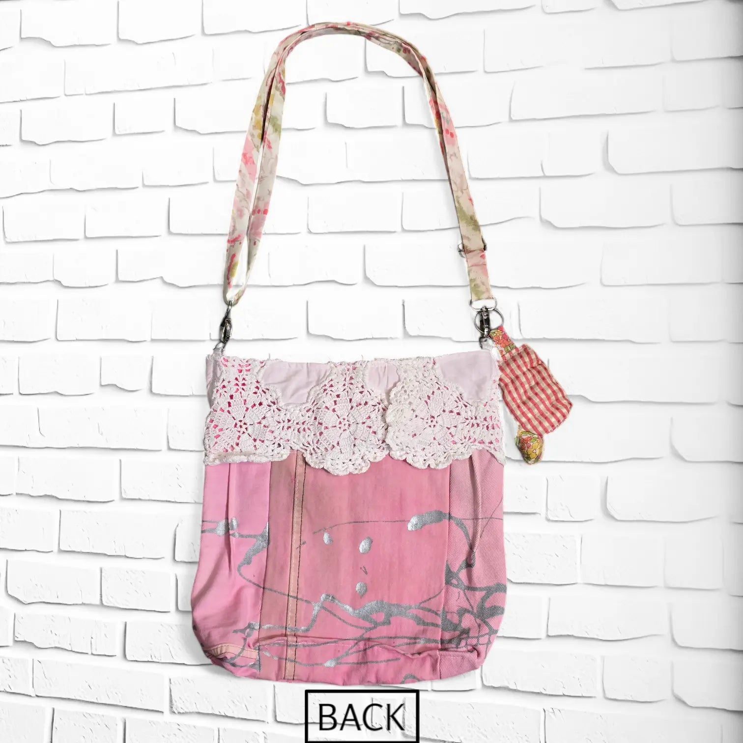BACK VIEW OF PINK1 CROSSBODY