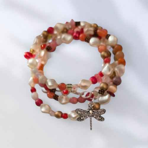 MEMORY WIRE WRAP BRACELET WITH A CUTE CHARM