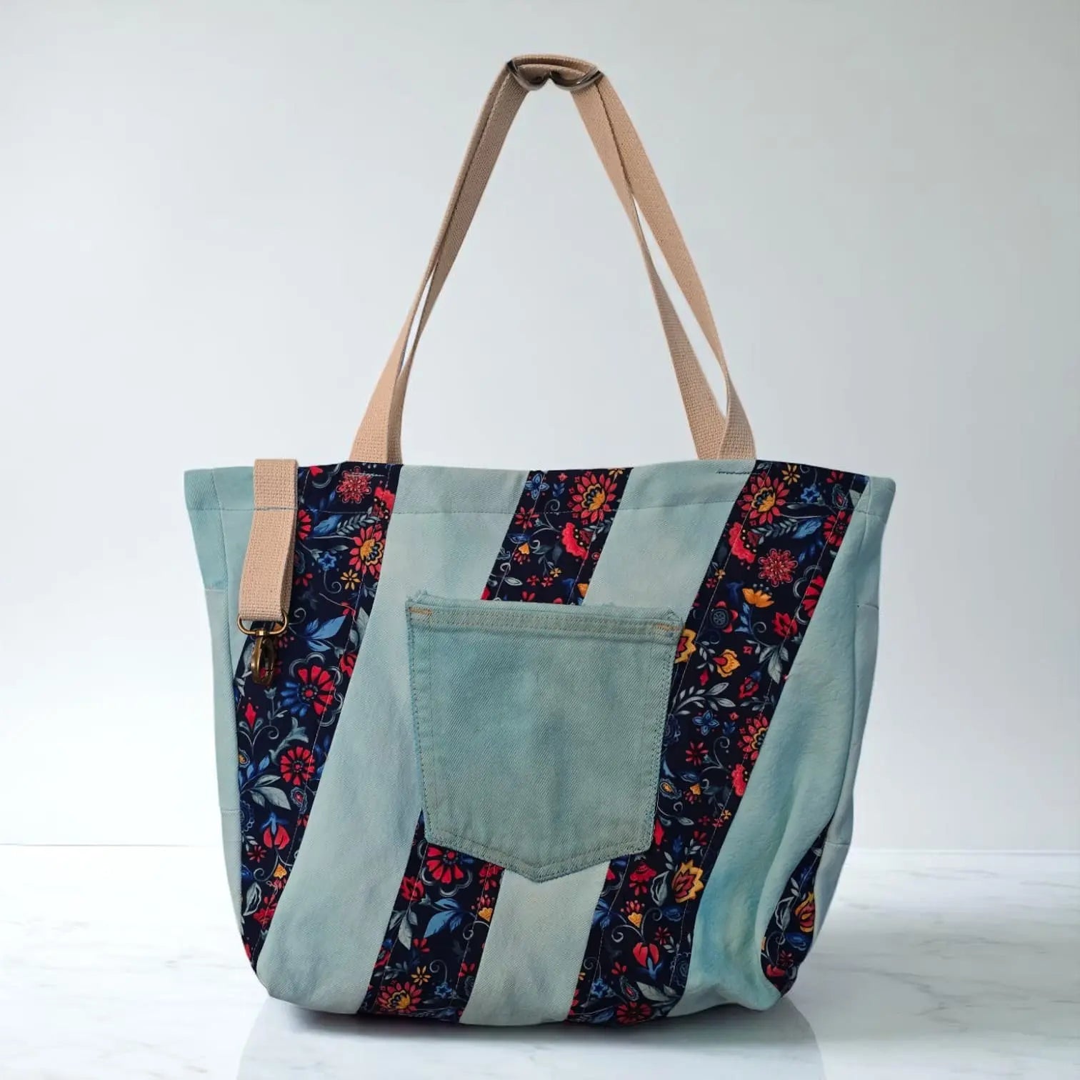TOTE BLUE FRONT