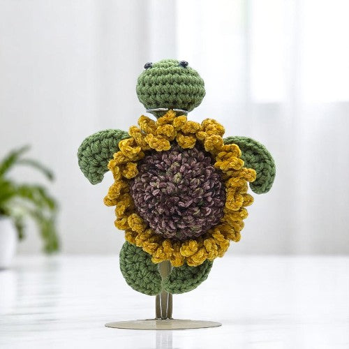TOP VIEW OF TURTLE TOY
