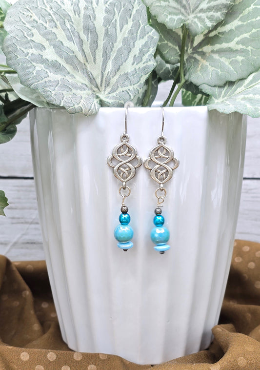 Dangle Earrings Tourquoise Bead