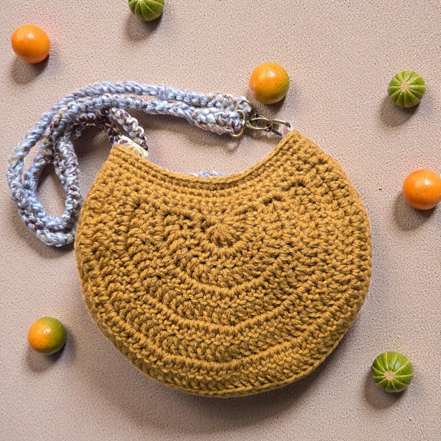 Boho Crochet Round Shell Style Bronze Handmade Market