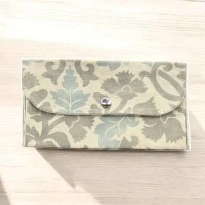 Wallet Flower Pattern